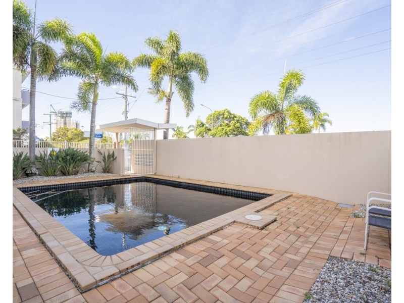 7/130 Marine Parade, Southport QLD 4215