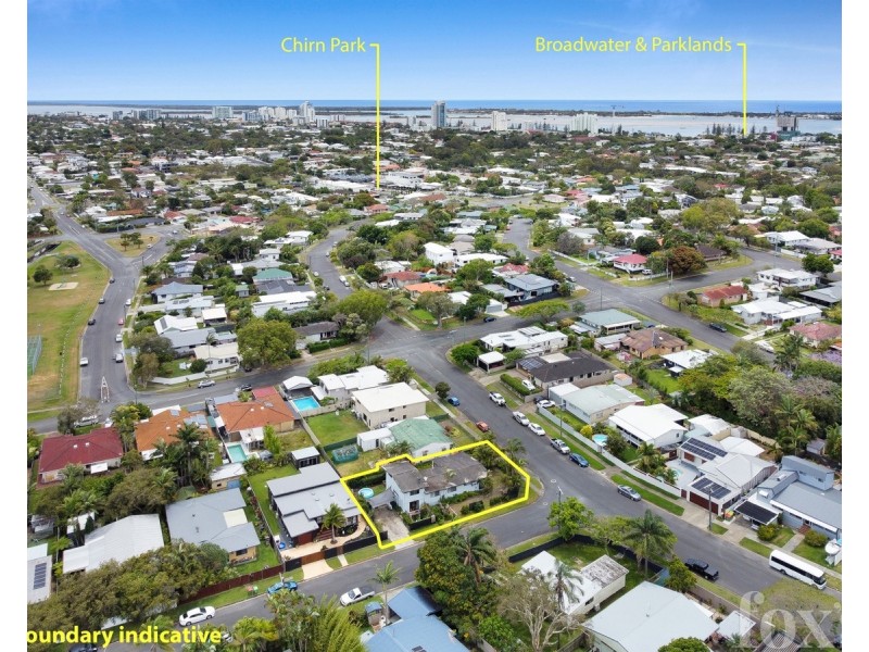 59 Deakin Avenue, Southport QLD 4215