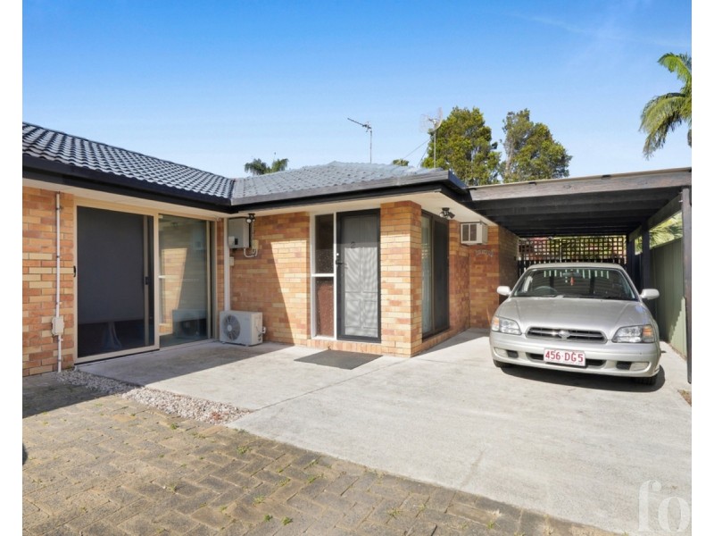 2/8 Telopea Street, Labrador QLD 4215