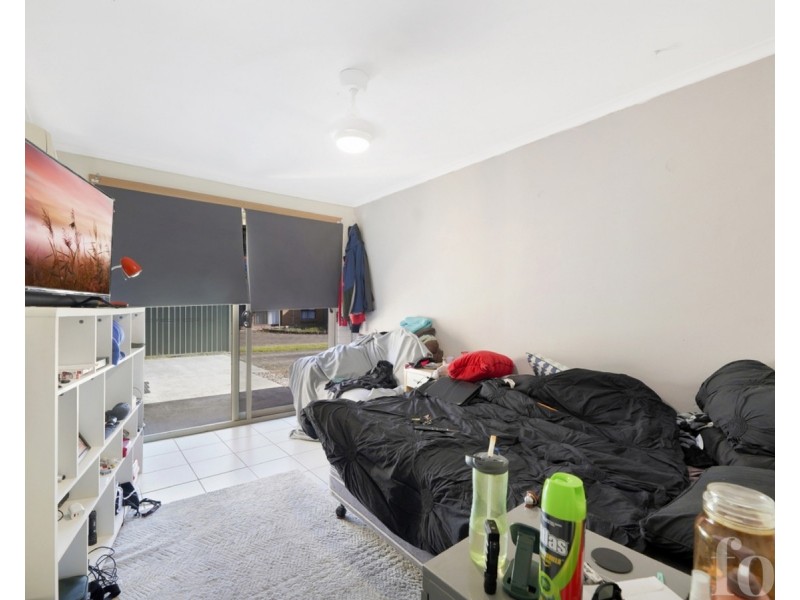 2/8 Telopea Street, Labrador QLD 4215