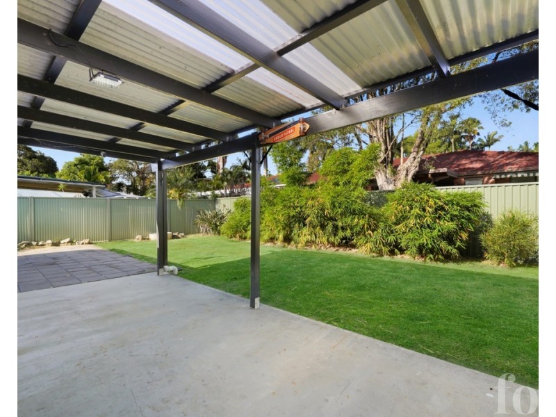 2/8 Telopea Street, Labrador QLD 4215