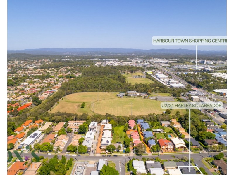 2/24 Harley Street, Labrador QLD 4215