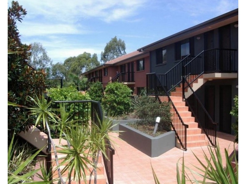 39/7 Brown Street, Labrador QLD 4215