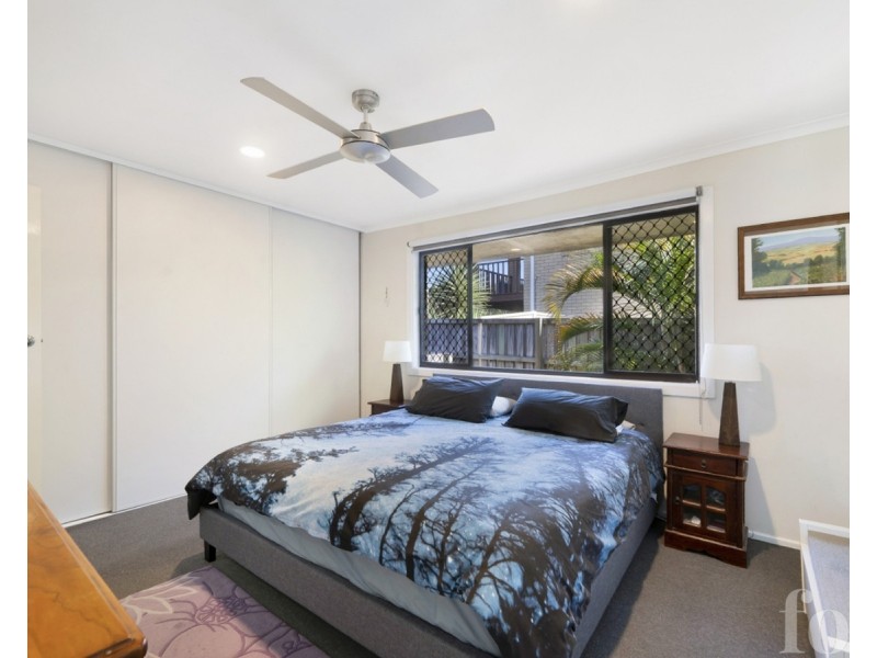 10 Wilga Court, Ashmore QLD 4214