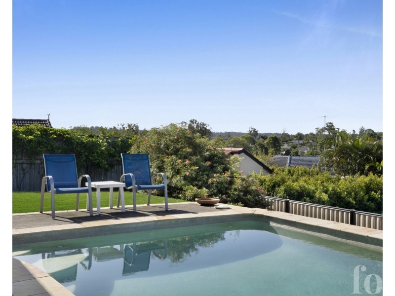 10 Wilga Court, Ashmore QLD 4214