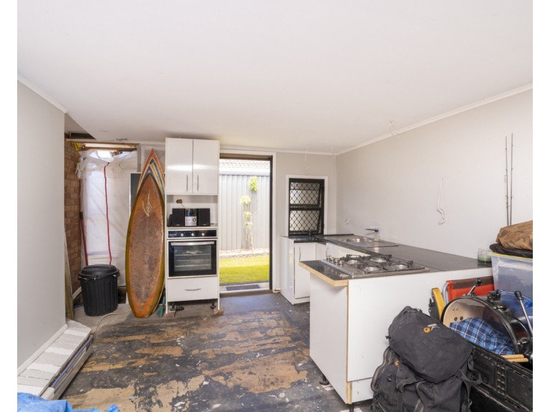 2/3 Riccarton Place, Labrador QLD 4215