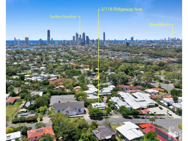 2/118 Ridgeway Avenue, Southport QLD 4215