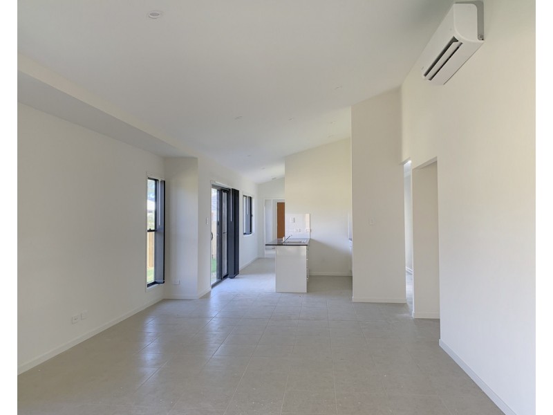 28 Ioannou Place, Coomera QLD 4209