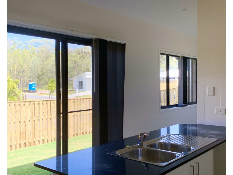 28 Ioannou Place, Coomera QLD 4209