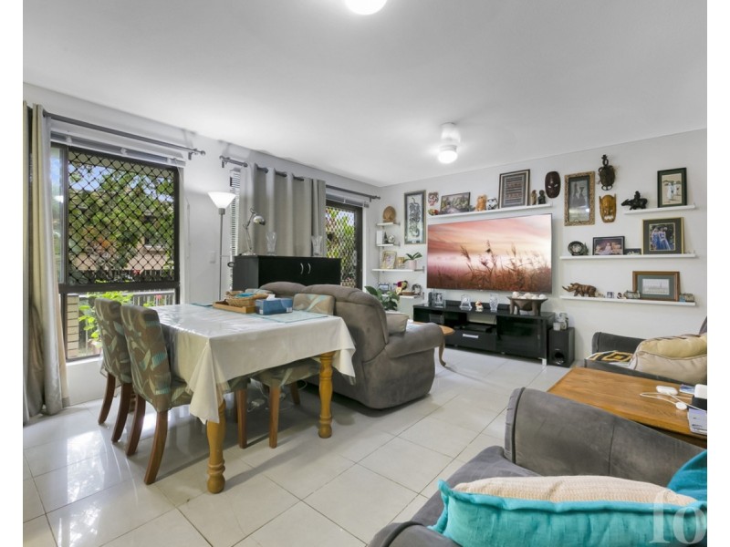 2/63 Bauer Street, Southport QLD 4215