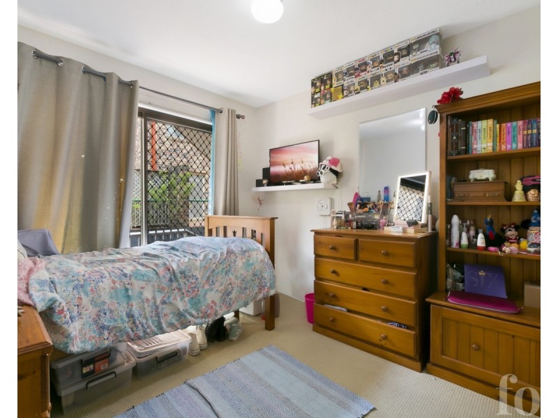 2/63 Bauer Street, Southport QLD 4215
