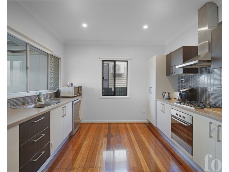 21 Kingsley Street, Labrador QLD 4215