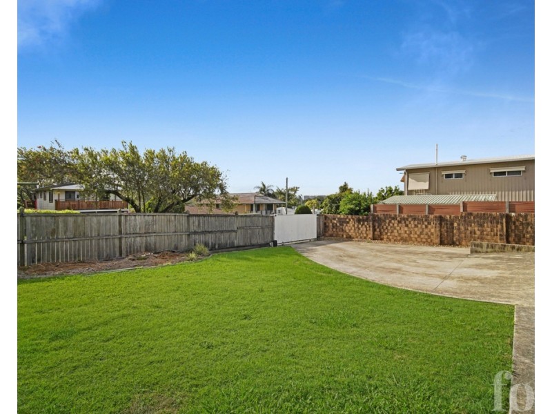 21 Kingsley Street, Labrador QLD 4215