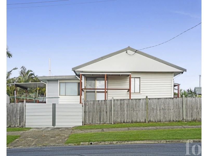 21 Kingsley Street, Labrador QLD 4215