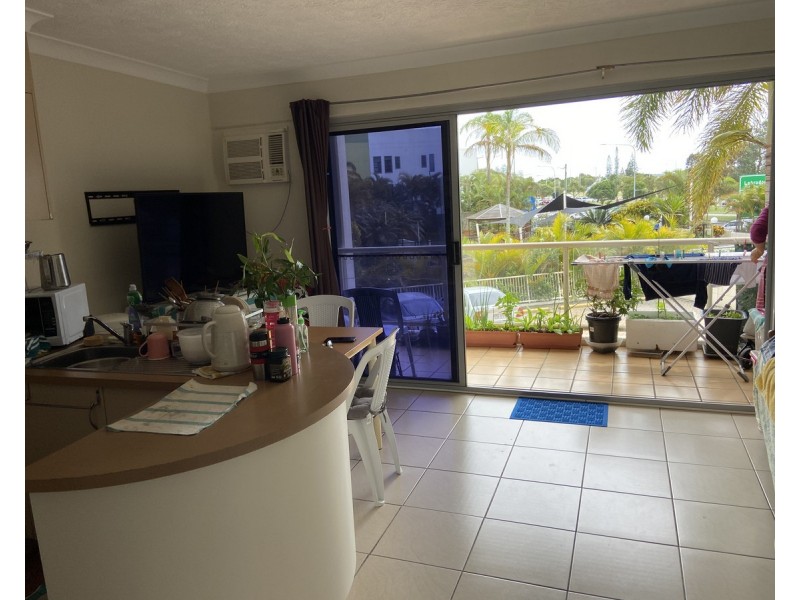 19/106-108 Marine Parade, Southport QLD 4215