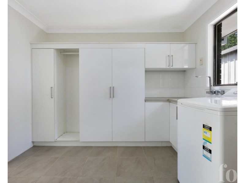 9 Hocking Street, Arundel QLD 4214