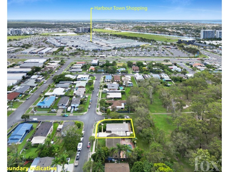 9 Hocking Street, Arundel QLD 4214