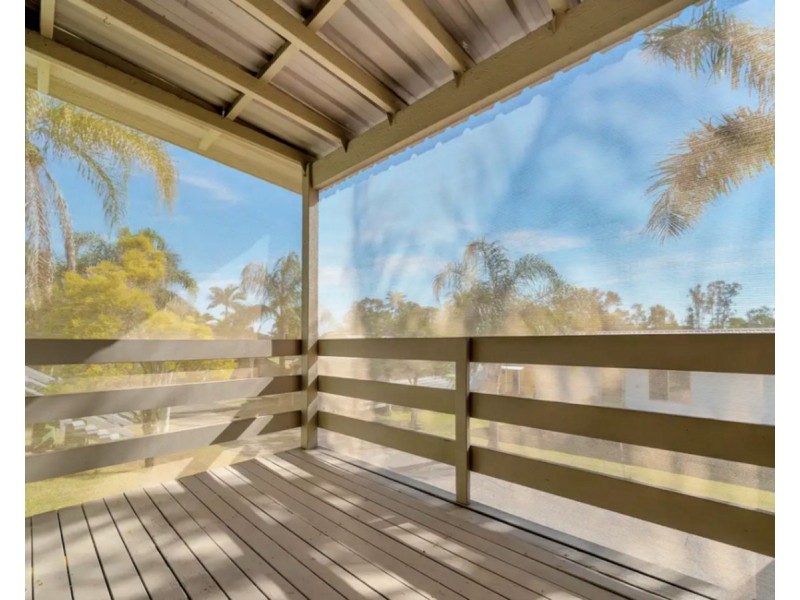 4 Silky Oak Crescent, Stapylton QLD 4207