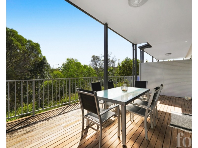 29/37 Witheren Circuit, Pacific Pines QLD 4211