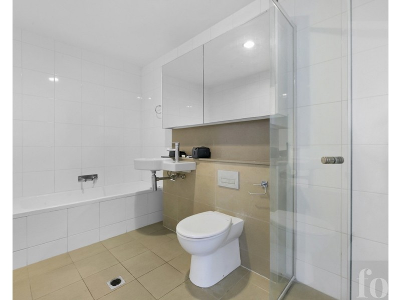 722/6 Aqua Street, Southport QLD 4215