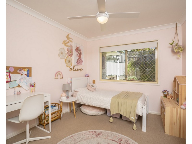 15 Gemini Circuit, Molendinar QLD 4214