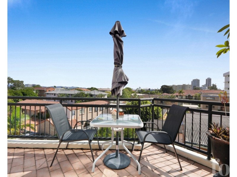 35/452 Marine Parade, Biggera Waters QLD 4216