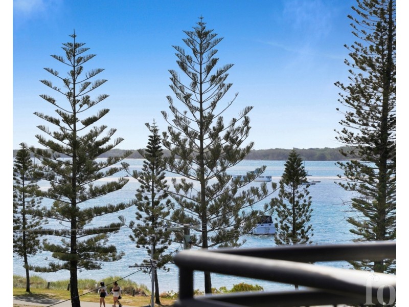 35/452 Marine Parade, Biggera Waters QLD 4216