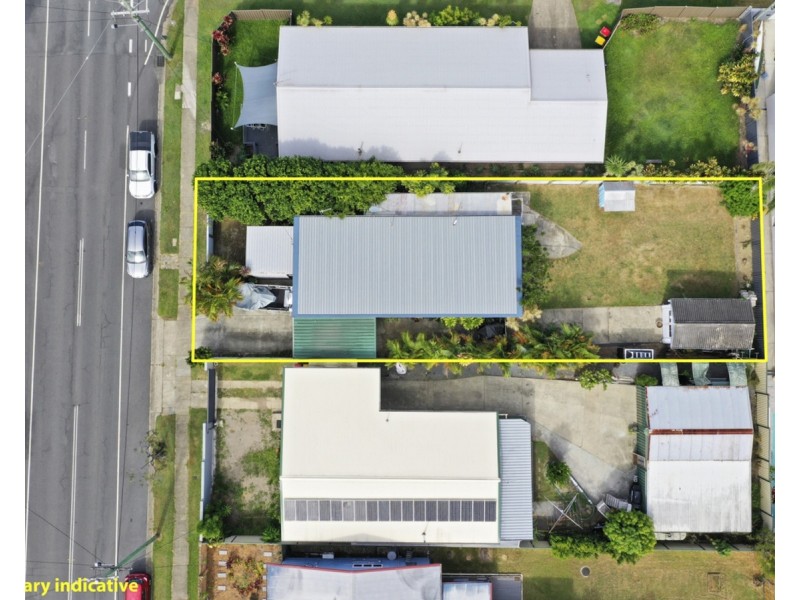 88 Turpin Road, Labrador QLD 4215