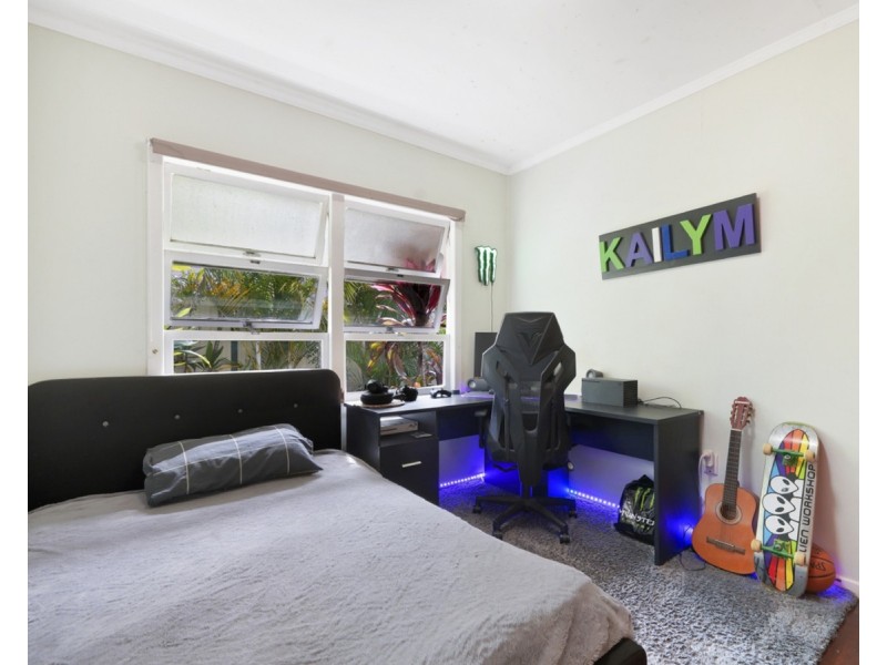 88 Turpin Road, Labrador QLD 4215