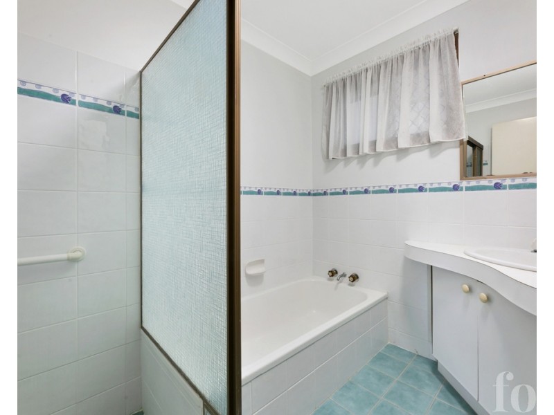 128 Wilson Street, Labrador QLD 4215