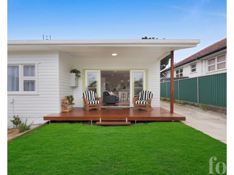 92 Turpin Road, Labrador QLD 4215