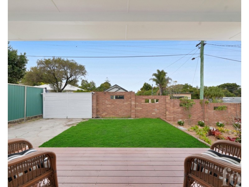 92 Turpin Road, Labrador QLD 4215