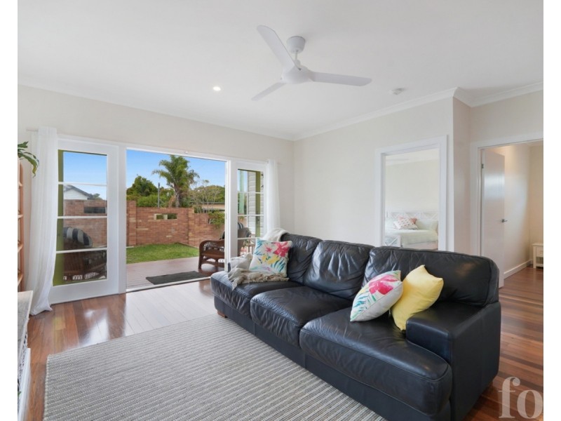 92 Turpin Road, Labrador QLD 4215