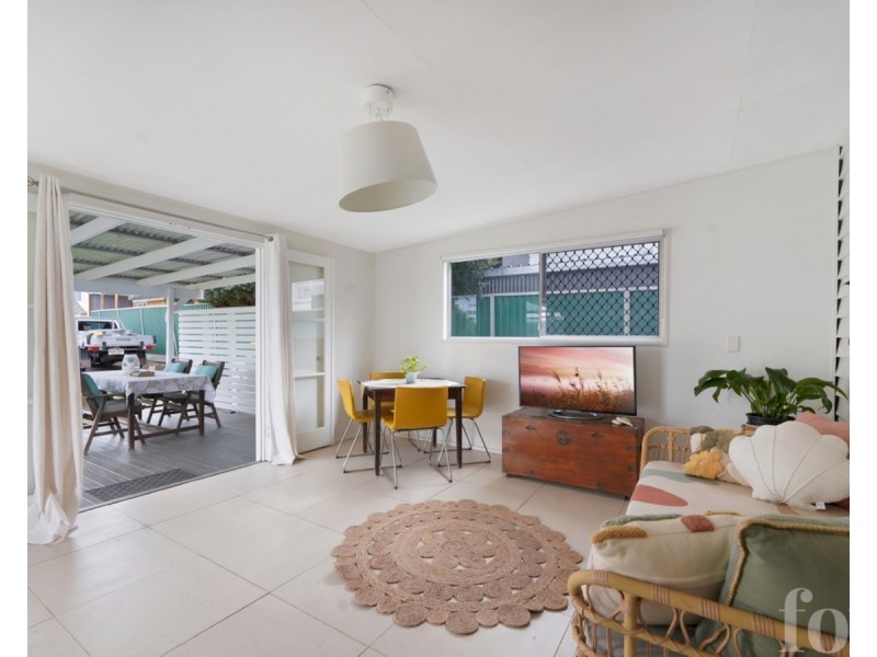 92 Turpin Road, Labrador QLD 4215