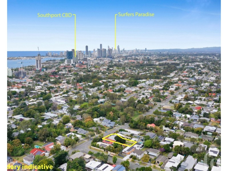 92 Turpin Road, Labrador QLD 4215