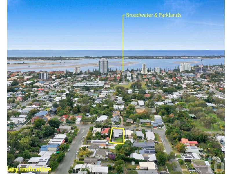 92 Turpin Road, Labrador QLD 4215