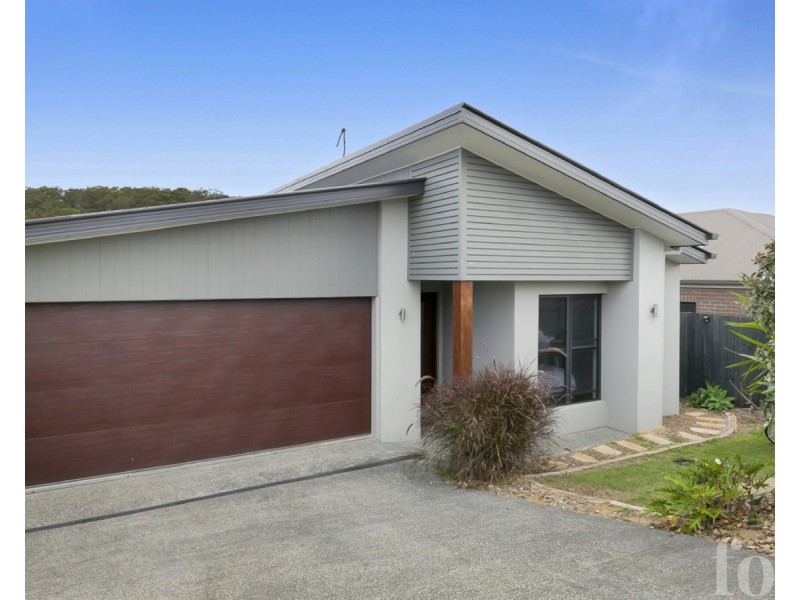 19 Greencastle Parade, Maudsland QLD 4210