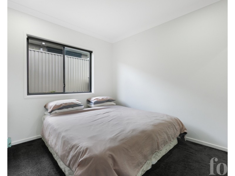 19 Greencastle Parade, Maudsland QLD 4210