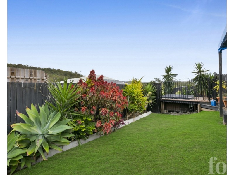 19 Greencastle Parade, Maudsland QLD 4210