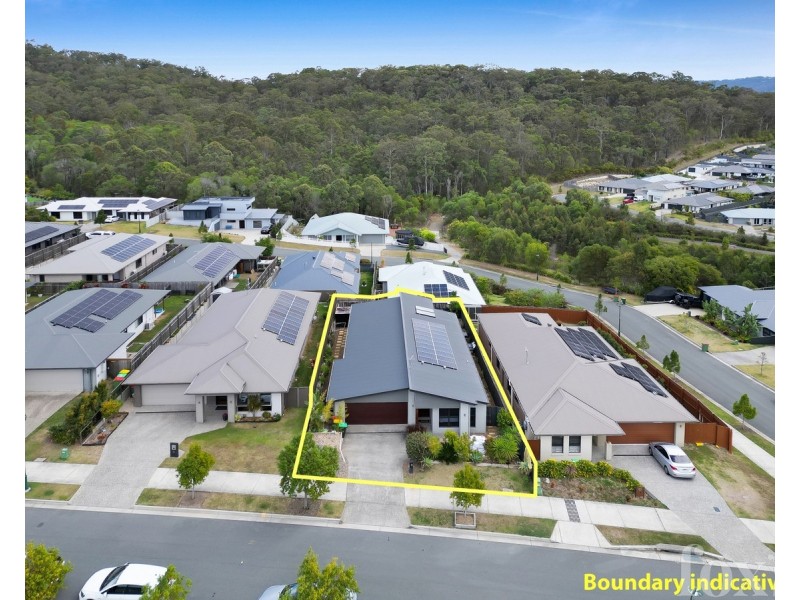 19 Greencastle Parade, Maudsland QLD 4210