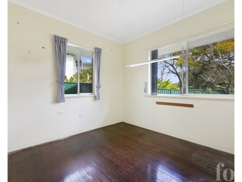 3 Dandar Drive, Southport QLD 4215