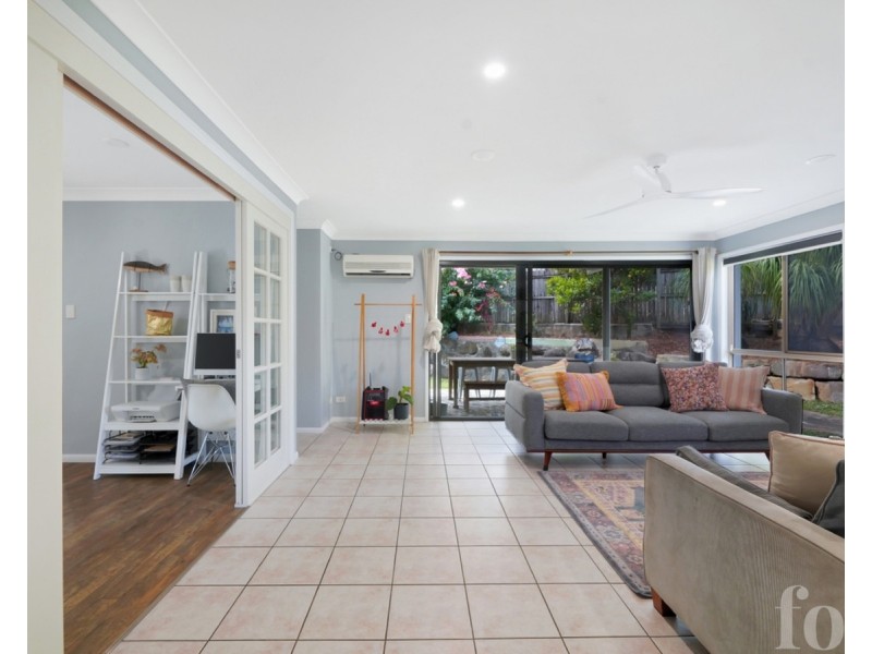 9 Orion Court, Molendinar QLD 4214