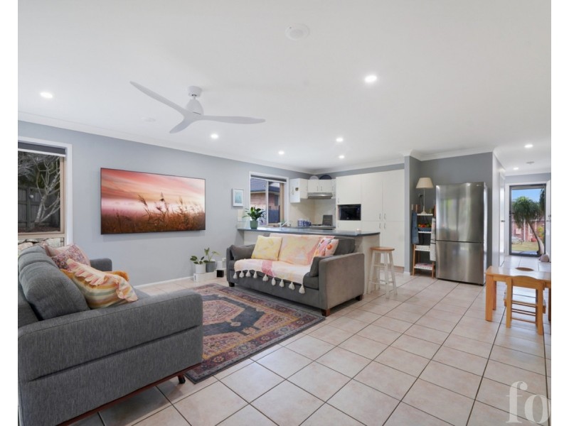 9 Orion Court, Molendinar QLD 4214