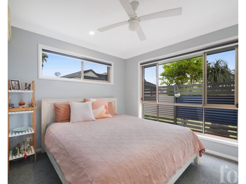 9 Orion Court, Molendinar QLD 4214