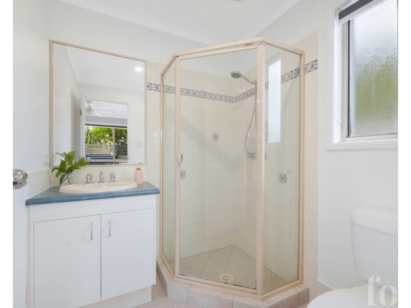 9 Orion Court, Molendinar QLD 4214