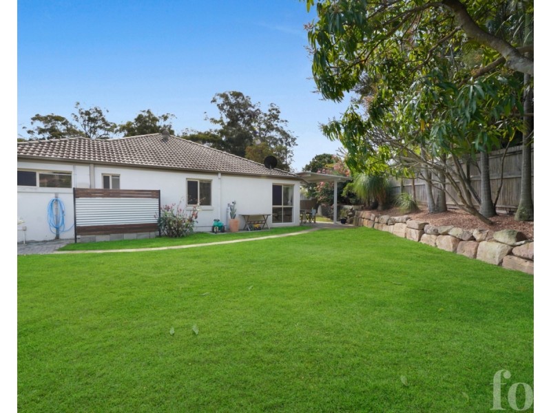 9 Orion Court, Molendinar QLD 4214