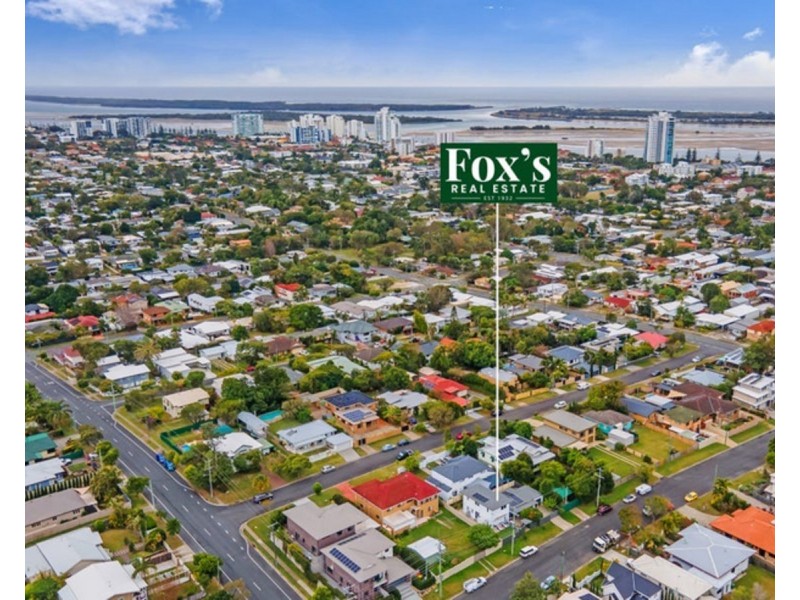 15 Fourth Avenue, Labrador QLD 4215