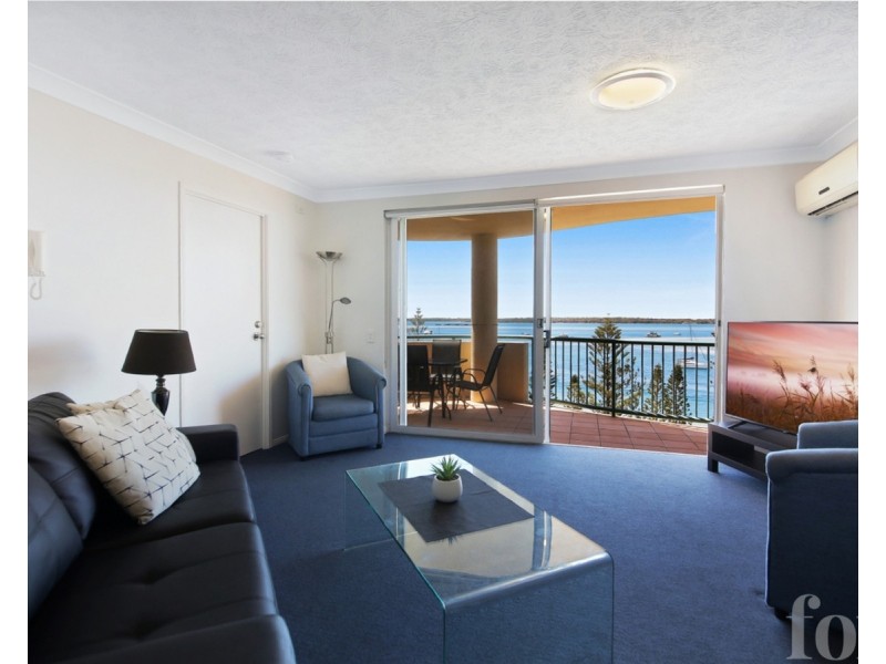 27/484-488 Marine Parade, Biggera Waters QLD 4216