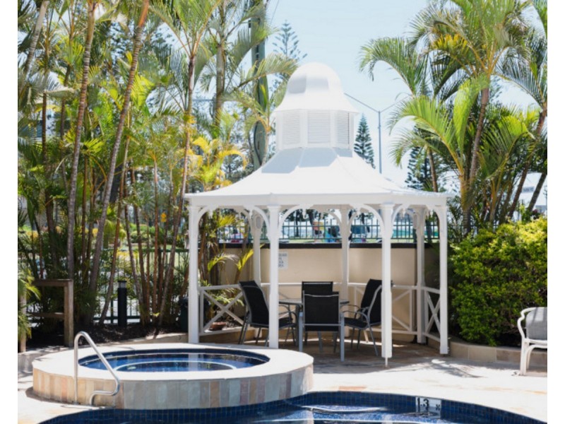 27/484-488 Marine Parade, Biggera Waters QLD 4216