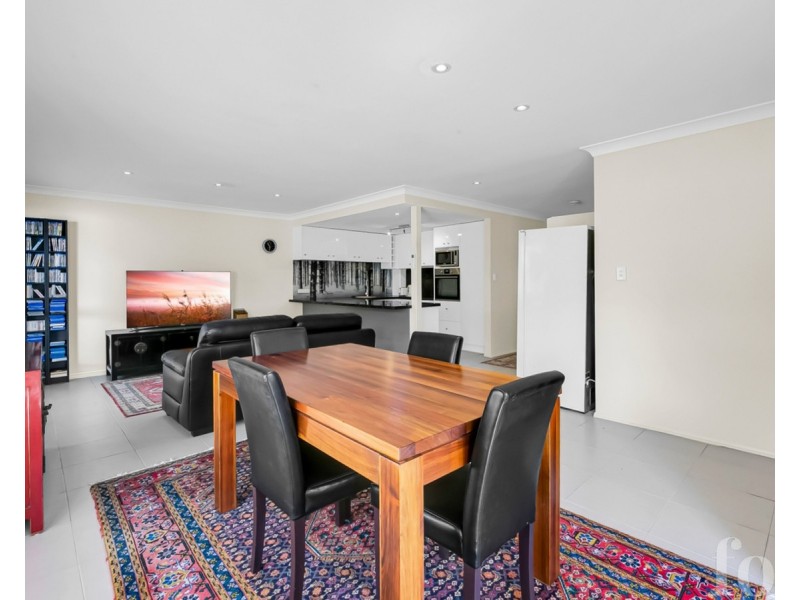 4/38 Billington Street, Labrador QLD 4215